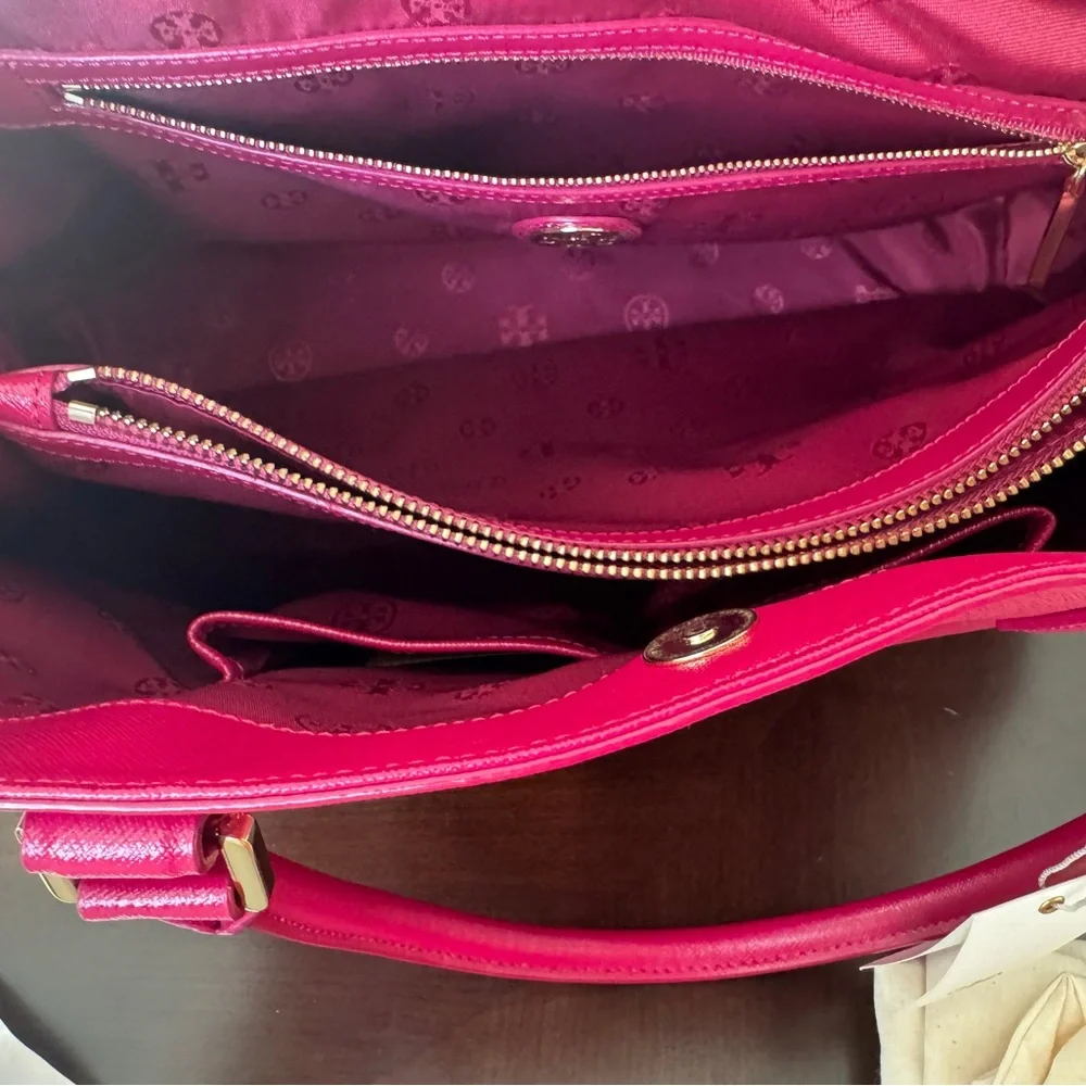 Tory Burch Raspberry handbag - Picture 6 of 6